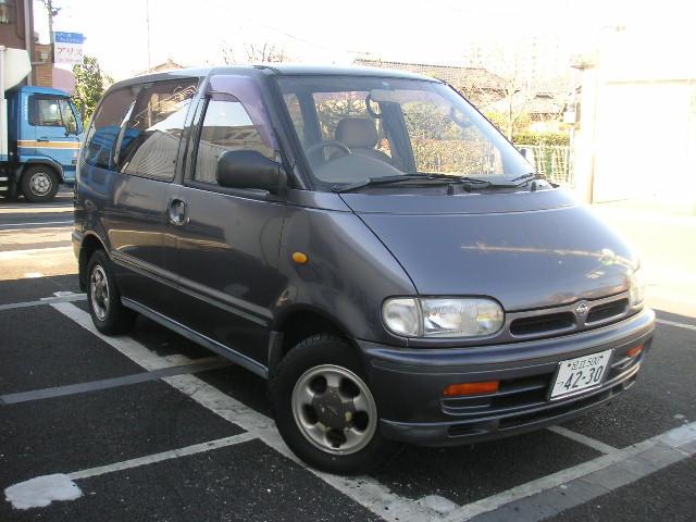 ����� ��� Nissan Serena