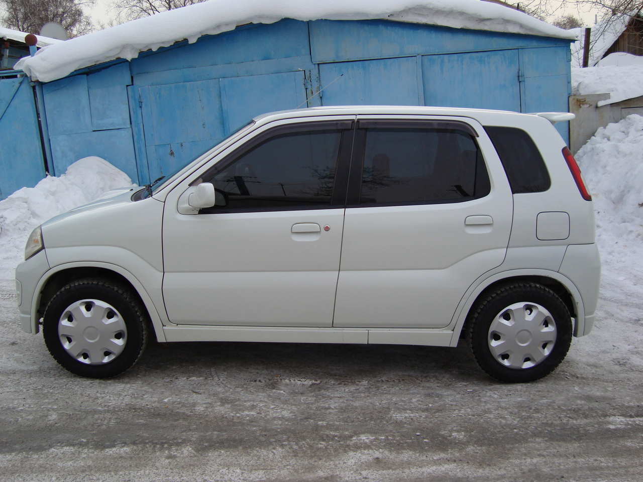 ����� ��� Mazda Laputa