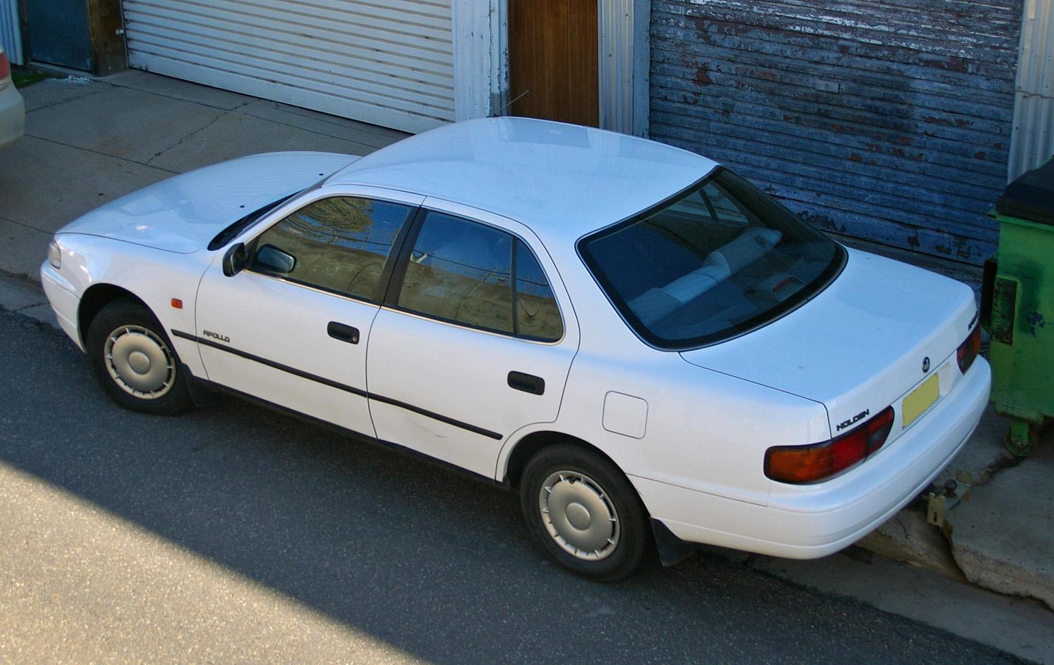 ����� ��� Holden Apollo